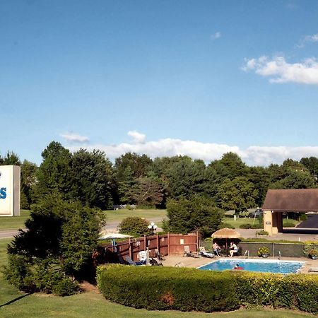Four Seasons Lodging Mount Vernon Exterior photo