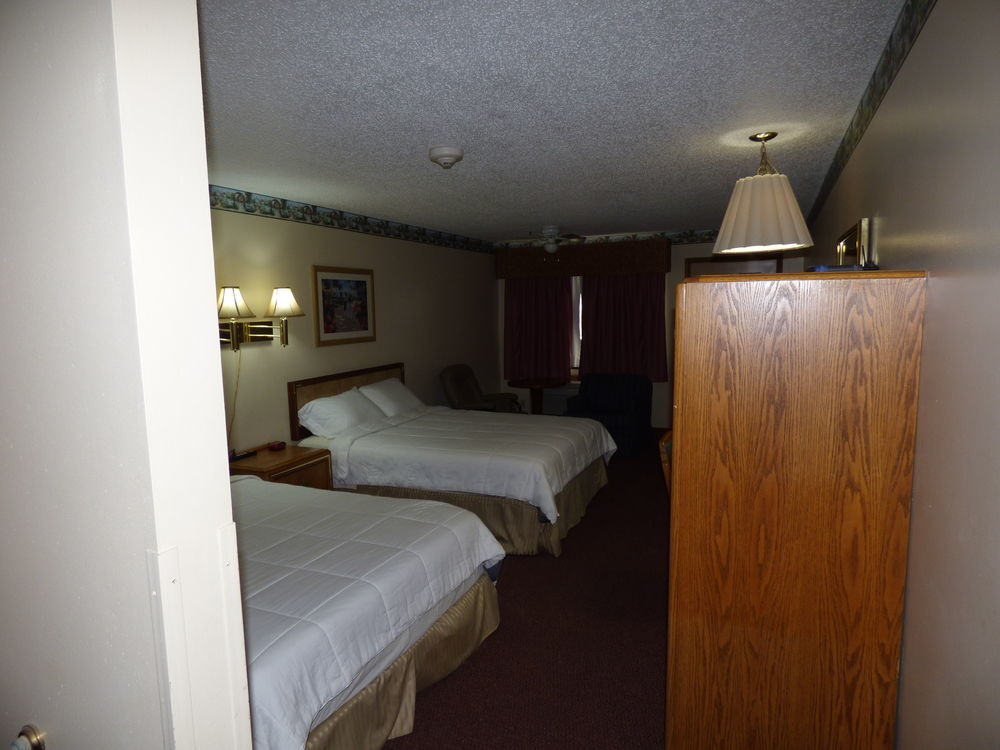 Four Seasons Lodging Mount Vernon Exterior photo